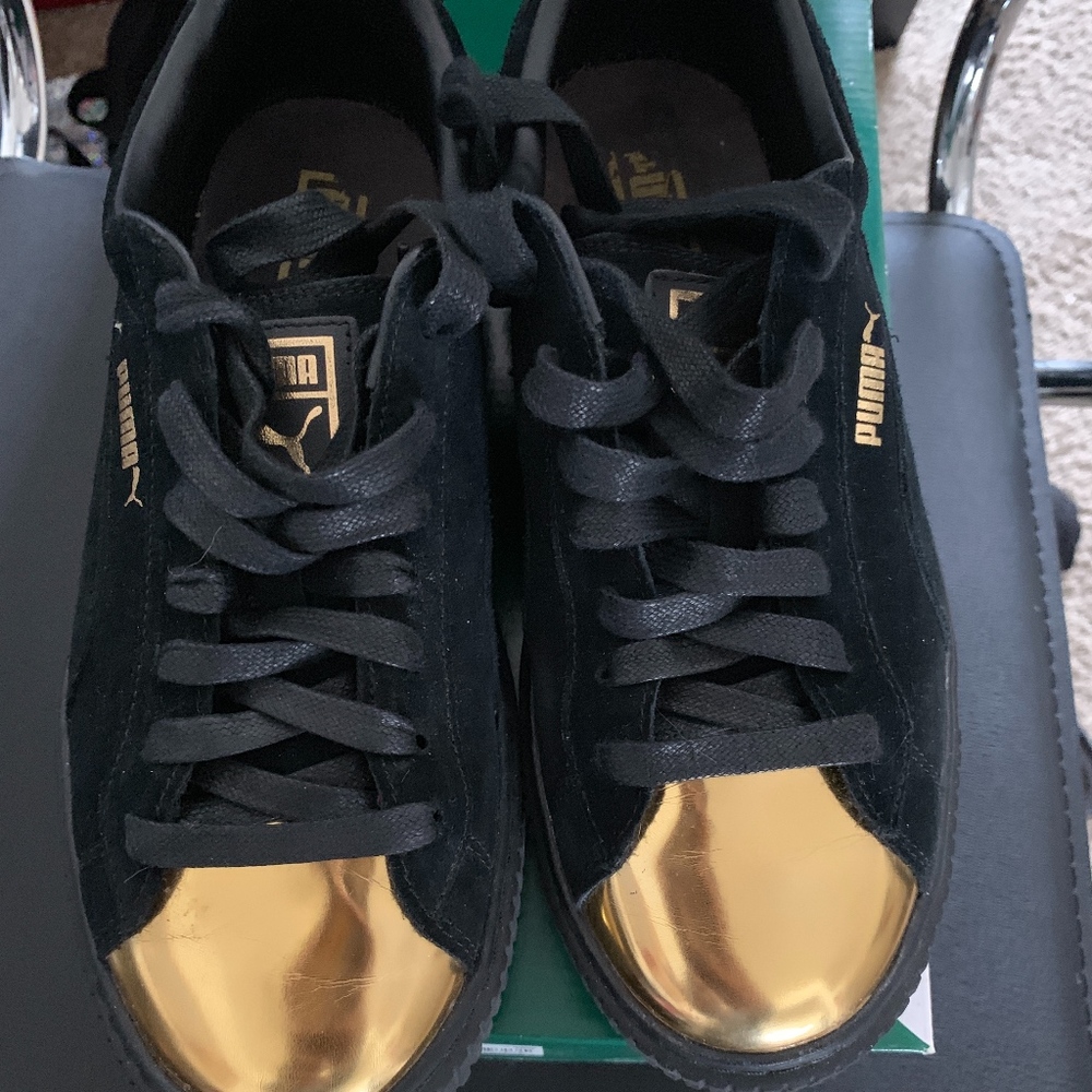 Black Gold Tip PUMA shoes